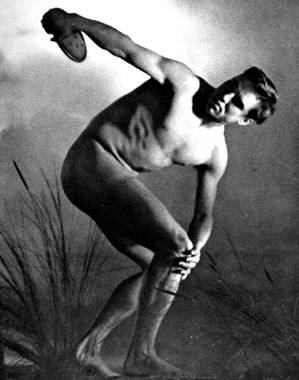 http://www.leni-riefenstahl.de/images/photo/olympia/6.j
pg