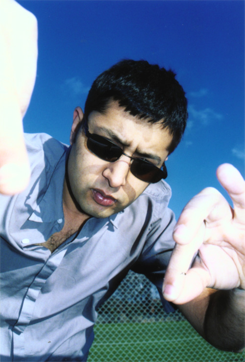 http://www.panjabi-mc.com/images/photos/l_photo05.jpg